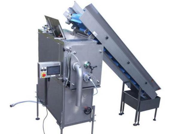 Packing Machinery Solutions: Optimizing Efficiency and Product Integrity
