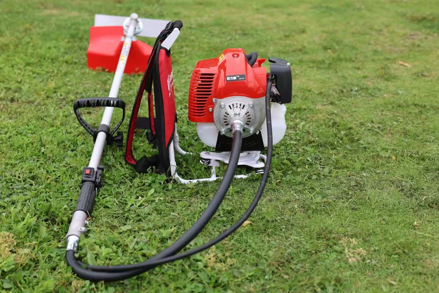 Backpack  4 Stroke Hand Grass Cutting Machine GASOLINE GARSS CUTTER BRUSH CUTTER