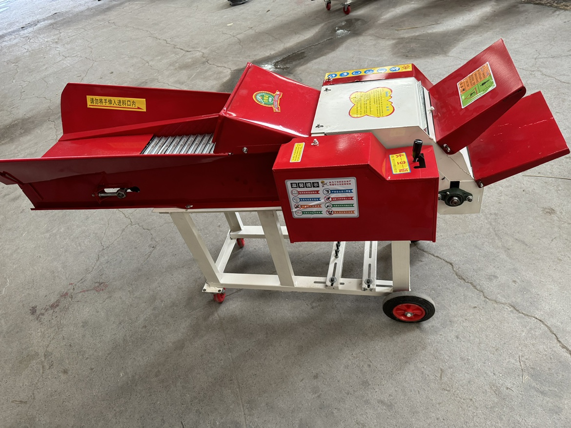 Wholesale Hot Sale Small Mini Chaff Cutter Machine  Farm Machinery Animal Feed C